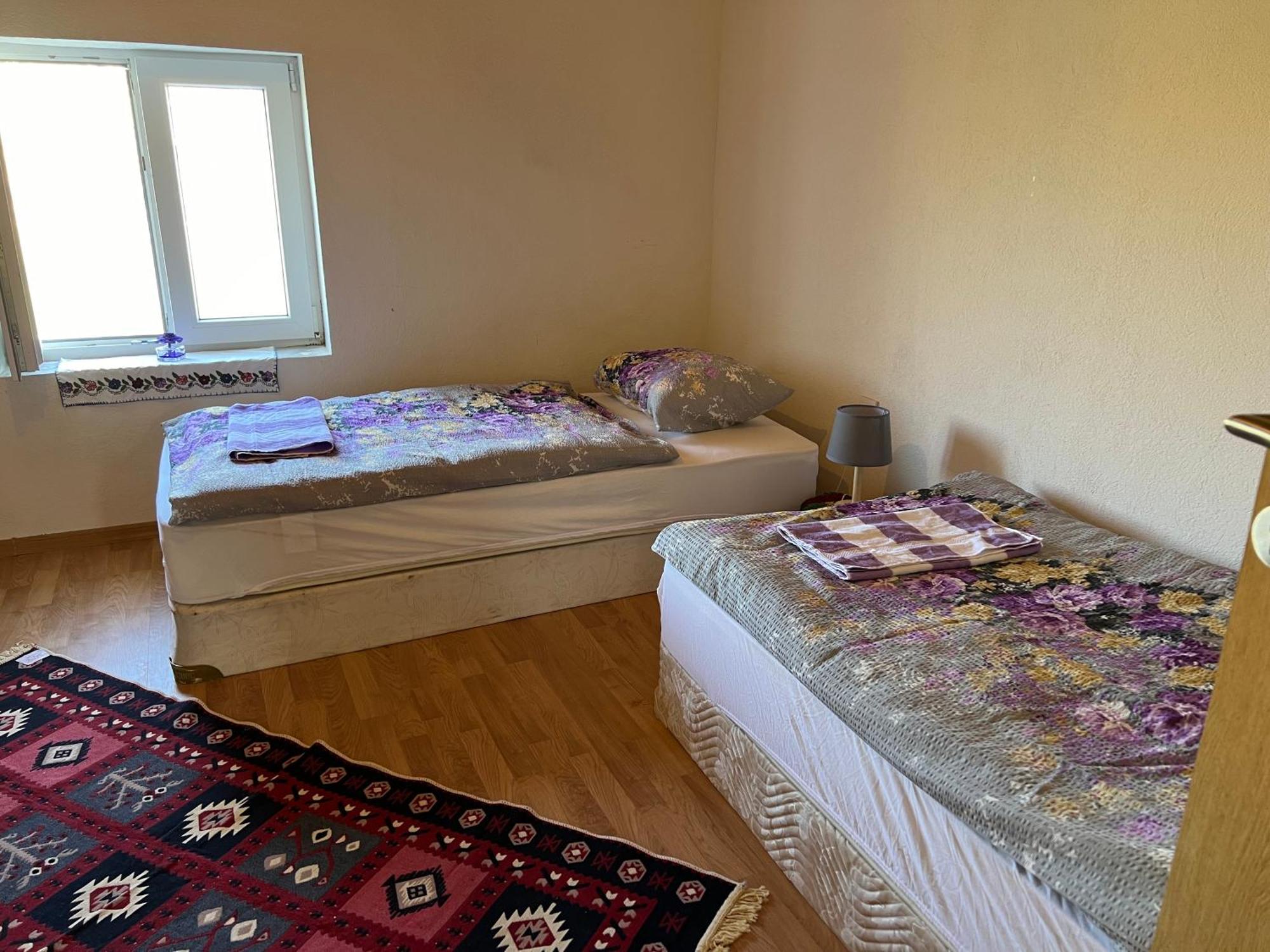 Kod Kapetana Tea Bed & Breakfast Gornji Lukomir Dış mekan fotoğraf